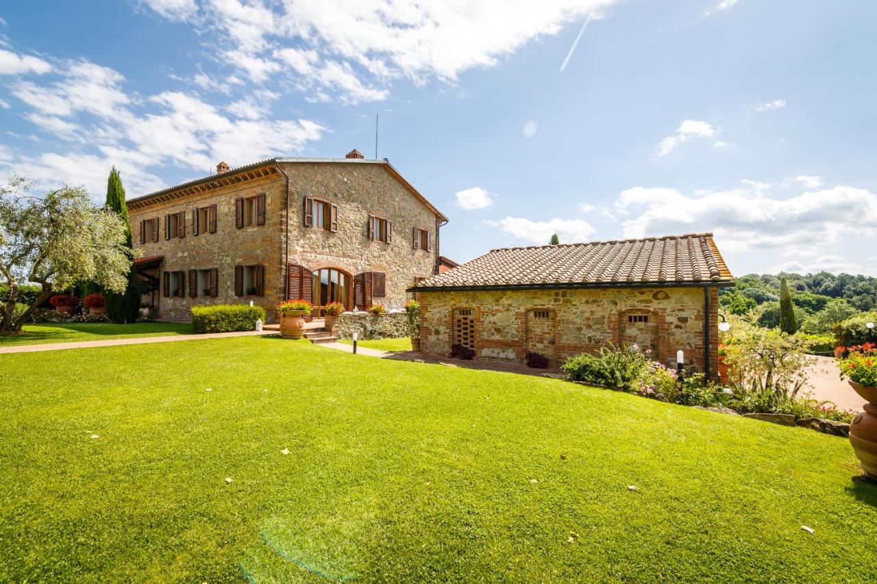 Tenuta Quadrifoglio Aparthotel *